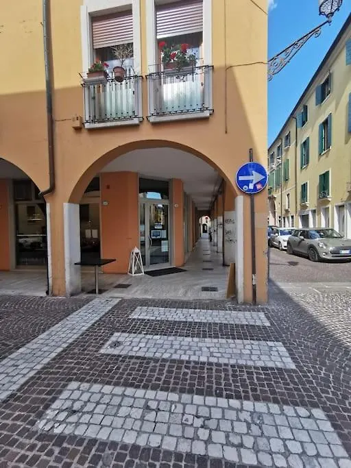Appartamento Monolocale di charme S. Sofia, sui tetti di Padova