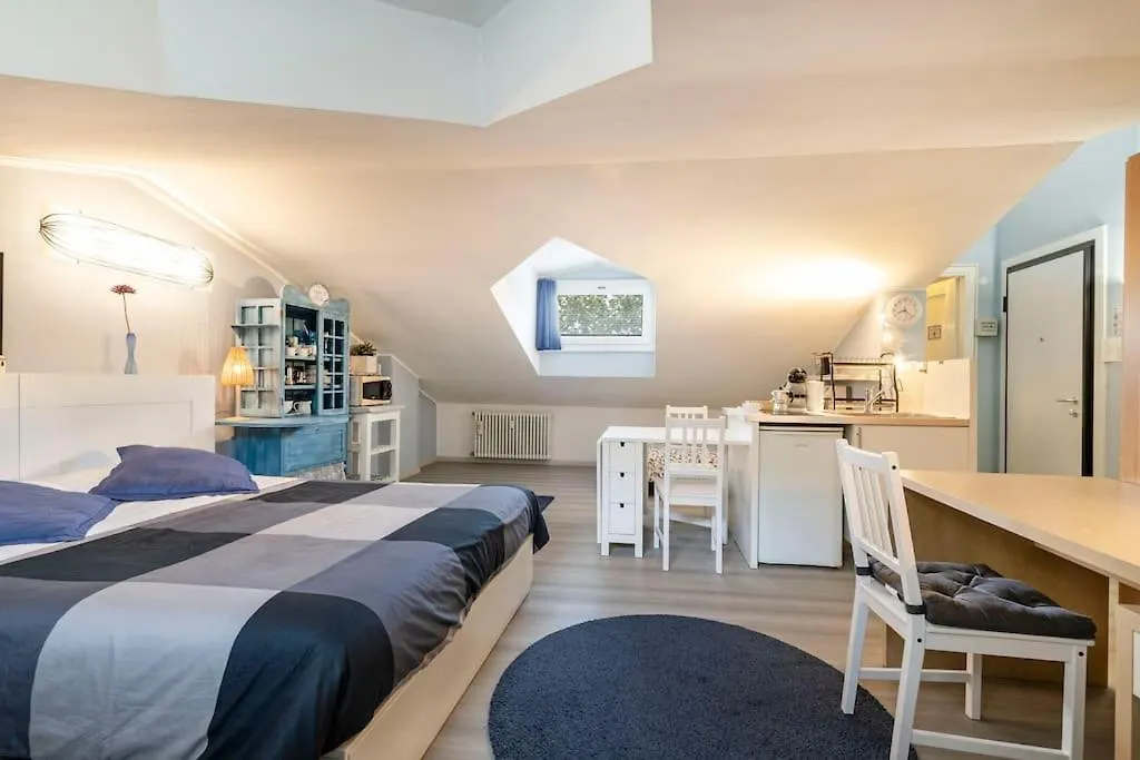 Appartamento Monolocale di charme S. Sofia, sui tetti di Padova 0*,  Italia
